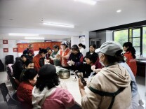 以文为媒，火把山社区建设老年认知障碍照护友好型社区