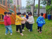 怀化市鹤城区第二幼儿园：守护绿色地球 萌娃在行动