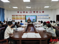 南华大学学子自制“微型地球”践行绿色循环