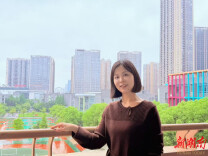 湖南日报全媒小记者写作课：用温暖指引，让微笑成为孩子成长的底色