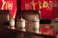 历史上的今天｜1949年4月25日，毛泽东朱德颁布《中国人民解放军布告》 ，宣布“约法八章”