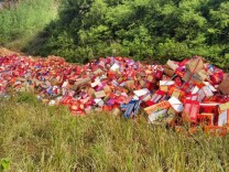 邵阳县集中销毁非法烟花爆竹2.4万余件 筑牢安全防线