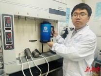 为何选择长沙？重庆小伙说在这找到了“松弛感”和“烟火气”