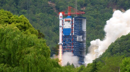 我国成功发射卫星互联网技术试验卫星