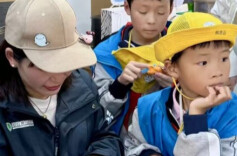 买完票发现和孩子隔了14个车厢？别慌，试试这样做→