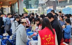 长沙阳光社区：书香润邻 阅见未来