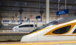 多个方向增开夜间高铁 这份乘车指南请查收