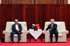 沈晓明会见巴基斯坦总统扎尔达里一行