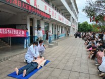 江华：大石桥乡开展防溺水及急救技能培训活动