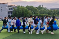 武冈二中为高三学子送上“减压大礼包”