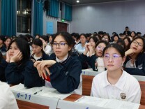 诵红色经典 悟长征精神——隆回九中主题诵读比赛落幕