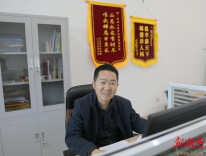 湖南工程学院教师陈国强：从车间到讲台 深耕产教融合之路