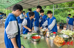 郴州市苏仙区开启首个春假，观山学校春游实践活动欢乐启航
