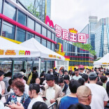 “零食王国”不卖零食，为何一天还涌入5万人