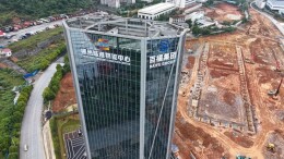 假期不打烊！郴州陆港一线施工干劲足