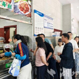 游客生日免单、增加儿童菜品，多地升级版政府食堂五一假期获点赞