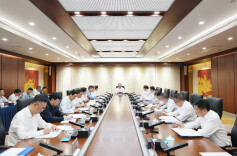 毛伟明主持省政府党组会议：深刻汲取事故惨痛教训 举一反三全面排查整改