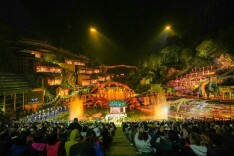 白天山水晚上戏 张家界演艺焕新