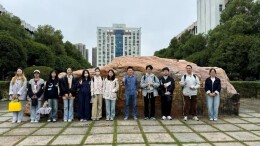 这个班级将“研途”走成并肩作战的星光征程