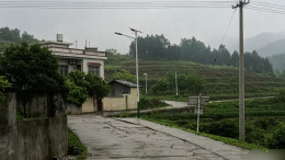 警心点亮振兴路，灯火暖心惠民生——邵阳县公安局援建城背村亮化工程圆满竣工