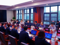 毛万春在省疾病预防控制中心调研