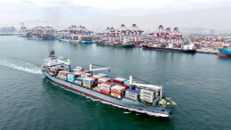 经济热点快评丨前4个月进出口增长14.9%，“一升一降”大有深意