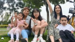 谁在为母亲节买单？“反向带妈”旅游增两成，31至50岁女性成消费主力