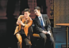 北京人艺新戏《翡翠城》首轮演出 老故事融入当下趣味化表达