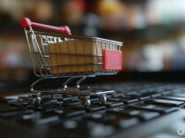 杭州一街道被知名奢侈品牌拉黑？记者实测20个地址全部被拒发货