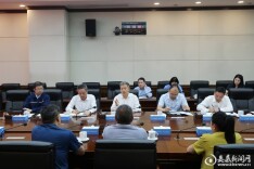 高性能钛合金油井管轧制项目洽谈会召开 曾超群出席