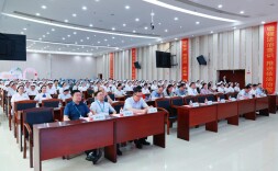 坚守初心践使命 白衣逐光护健康 永州市中心医院2026年“5·12”国际护士节庆祝大会召开