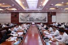曾超群：广泛凝聚人心汇聚力量 全力推动统战工作重点任务落实落地