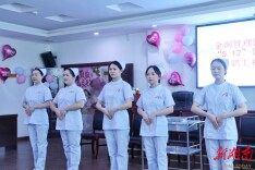 金洞管理区领导走访慰问基层卫生院一线护理人员