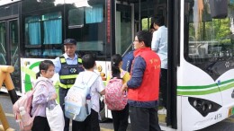 110余万人次乘坐，这辆“定制公交”很暖心！