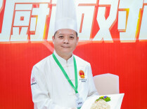 欧阳海林：谈“做湘菜用湘调”——一位湘厨的40年感悟