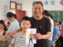 南县新颜小学：家校携手育童心，温情相伴共成长