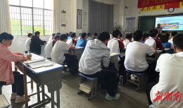 道县朝阳中学：教学视导促提升 把脉课堂助成长