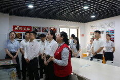 “党建＋劳模” 学榜样 建新功