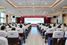 深化校地合作 打造中医药强省建设示范高地
