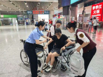 全程护航不缺位！这些旅客火车出行别忘提前预约