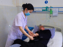 护士的AB面反差瞬间｜㊶一面温情行医，一面明媚生活