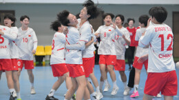 首届U16亚洲女子手球锦标赛，中国女手姑娘七战全胜夺冠
