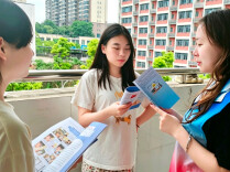 湖南城市学院：防非宣传进寝室 守护安全零距离
