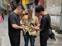 溜街入室行窃三千元 民警抓获盗窃惯犯