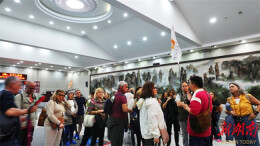 Zhangjiajie Sees Inbound Tourism Boom on China Tourism Day