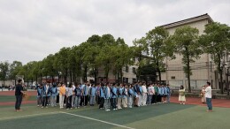 桃源县剪市镇中学开展减压套圈活动