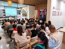 天心区楠竹社区向阳花家庭教育课堂筑牢少年爱国情怀