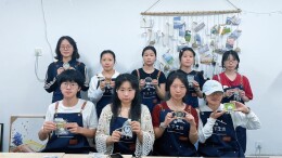 非遗锦韵贴方寸 宋风雅韵润心灵——长沙民政职院商学院第十六期心理疗愈手工活动顺利开展