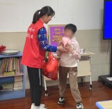 药香沁童心 温暖伴成长——娄底市第二人民医院赴娄底市社会福利院开展慰问活动