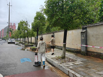 雨夜坚守护平安 天心区楠竹社区全力筑牢汛期安全防线